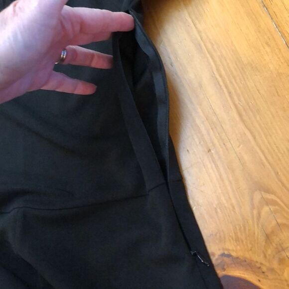 Lulu’s Black Off the Shoulder Alleyoop Jumpsuit - Picture 10 of 14